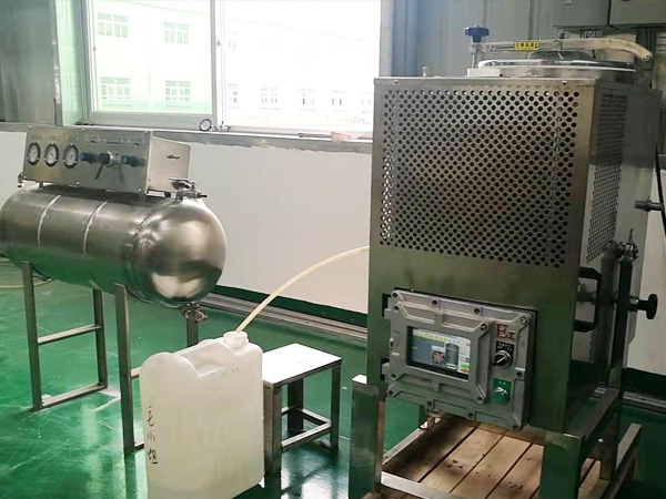 防爆型溶劑回收機客戶案例